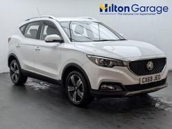 White Used 2019 MG ZS Exclusive Hatchback | £9,750 (Good price)