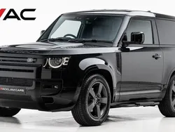 New 2025 Land Rover Defender HSE Dynamic SUV | £68,990 (Fair price)