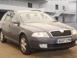 Grey Used 2007 Skoda Octavia Elegance Estate | £1,695 (Fair price)