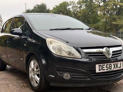 Black Used 2008 Vauxhall Corsa Design Edition Hatchback | £1,900