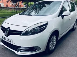 White Used 2015 Renault Scénic III Dynamique MPV | £4,670 (Good price)