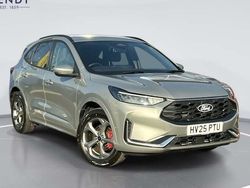 Used 2025 Ford Kuga ST-Line SUV | £26,699 (Fair price)