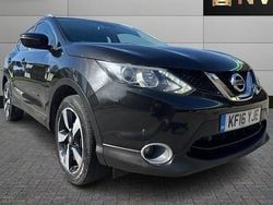 Black Used 2016 Nissan Qashqai Acenta SUV | £4,495 (Fair price)
