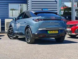 Blue Used 2025 Peugeot e-3008 GT SUV | £42,950