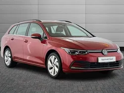 Kings red premium metallic Used 2024 VW Golf VIII Style Estate | £21,990 (Fair price)