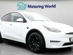White Used 2022 Tesla Model Y Long Range SUV | £25,100 (Good price)
