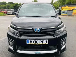 Black Used 2025 Toyota Voxy MPV | £13,400 (Good price)