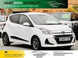 White Used 2019 Hyundai i10 Premium Hatchback | £7,840 (Good price)