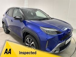 Blue Used 2022 Toyota Yaris Edition SUV | £17,480 (Good price)