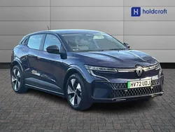 Blue Used 2022 Renault Mégane Hatchback | £20,939 (Fair price)