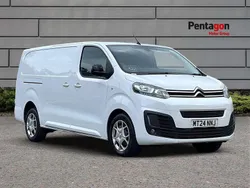 White Used 2024 Citroën Dispatch MPV | £27,352