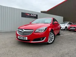 Red Used 2015 Vauxhall Insignia Design Edition Hatchback | £4,795 (Fair price)