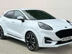 Frozen white (solid paint) Used 2024 Ford Puma ST-Line X Hatchback | £21,687 (Fair price)