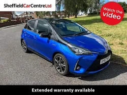 Blue/black Used 2018 Toyota Yaris Hybrid Hatchback | £11,495 (Fair price)