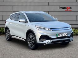 Skiing white Used 2025 BYD Atto 3 Design SUV | £28,495