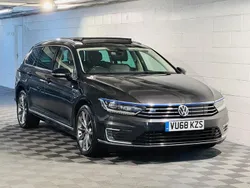 Grey Used 2018 VW Passat Advance Estate | £6,489 (Fair price)