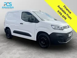 White Used 2022 Citroën Berlingo MPV | £10,800 (Good price)