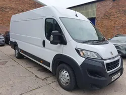 White Used 2023 Peugeot Boxer Premium Van | £17,999 (Fair price)