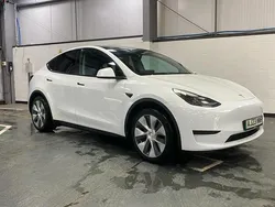 White Used 2023 Tesla Model Y SUV | £22,298 (Fair price)