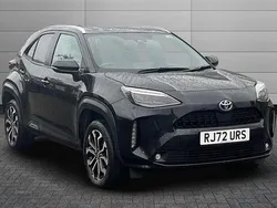 Eclipse black Used 2022 Toyota Yaris Cross Design SUV | £21,150 (Expensive)