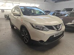 White Used 2016 Nissan Qashqai S SUV | £10,490 (Good price)