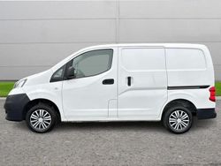 White Used 2018 Nissan NV200 Acenta Van | £8,500 (Fair price)
