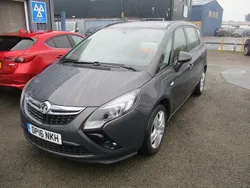 Grey Used 2016 Vauxhall Zafira MPV | £3,995 (Fair price)