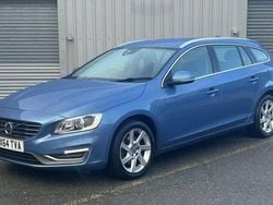 Blue Used 2014 Volvo V60 SE Lux Estate | £8,600 (Fair price)