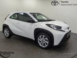 White Used 2022 Toyota Aygo PURE Hatchback | £10,940 (Good price)