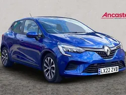 Blue Used 2022 Renault Clio V Iconic Hatchback | £12,995 (Fair price)