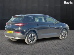 Black Used 2018 Vauxhall Grandland X Sport SUV | £11,295 (Fair price)