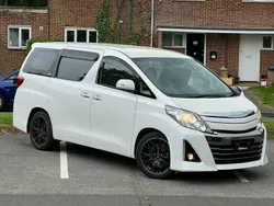 Pearl white Used 2009 Toyota Alphard Sport MPV | £10,990