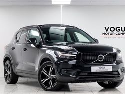 Black Used 2018 Volvo XC40 SUV | £15,990 (Fair price)