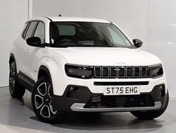Special solid snow white New 2025 Jeep Avenger Summit SUV | £24,998 (Fair price)