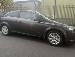 Grey Used 2011 Vauxhall Astra SRi Hatchback | £1,995 (Fair price)