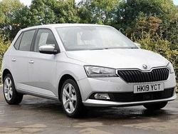 Brilliant silver metallic Used 2019 Skoda Fabia SE L Hatchback | £12,690 (Fair price)