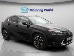 Black Used 2022 Lexus UX 250h SUV | £19,900 (Good price)