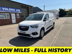White Used 2020 Vauxhall Combo Sportive MPV | £8,500 (Fair price)