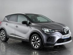 Grey/black Used 2020 Renault Captur Version S SUV | £14,300 (Fair price)