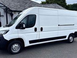 White Used 2021 Peugeot Boxer Van | £19,194 (A bit pricey)