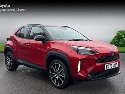 Scarlet flare bitone Used 2024 Toyota Yaris Hybrid Sport SUV | £23,268 (Good price)