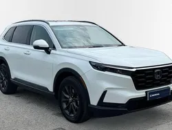 Premium paint platinum white New 2025 Honda CR-V Elegance SUV | £36,869 (Fair price)