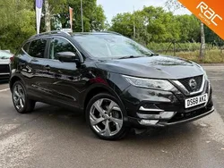 Black Used 2018 Nissan Qashqai Tekna SUV | £10,795 (A bit pricey)