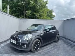 Black Used 2018 Mini Cooper Classic Hatchback | £7,250 (Expensive)