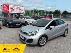 Silver Used 2014 Kia Rio 2 Hatchback | £5,910 (Fair price)