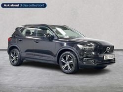 Black Used 2021 Volvo XC40 R-Design SUV | £20,665 (Fair price)