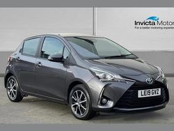 Grey Used 2019 Toyota Yaris Hybrid Hatchback | £12,975 (Fair price)