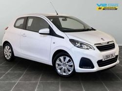 White Used 2019 Peugeot 108 Active Hatchback | £4,595 (Good price)