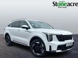 White Used 2025 Kia Sorento 3 SUV | £44,750 (A bit pricey)