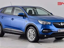 Ruby blue Used 2018 Vauxhall Grandland X S SUV | £8,490 (Fair price)